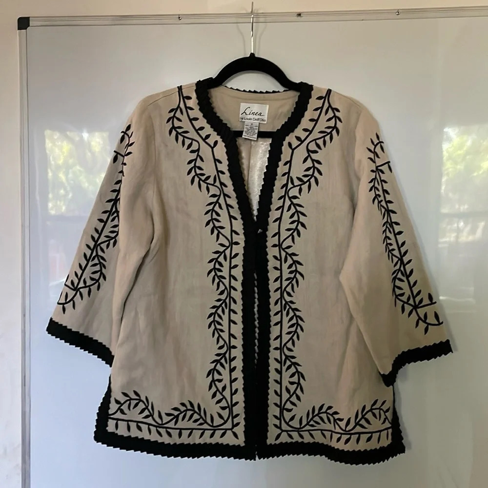Linea By Louis Dell’Olio 3/4 Sleeve Embroidered Linen
Open Front Blazer Sz M